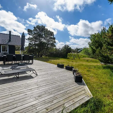 Holiday home Xliii *
