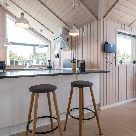Holiday home Xliii *
